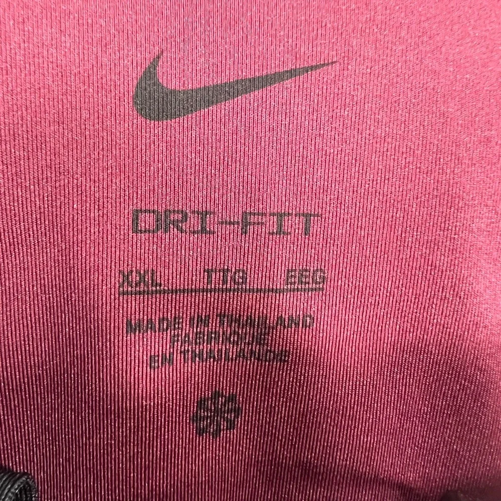 Nike Challenger Shorts Mens 2XL XXL Red Workout Active Drawstrings Pockets New
